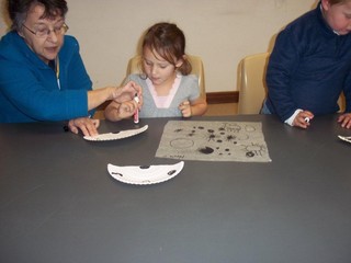 Drawing moon phases